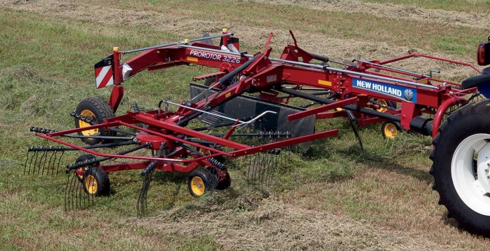 New Holland Rotary Hay Rakes - Equine Equipment Manufacturers Discounts