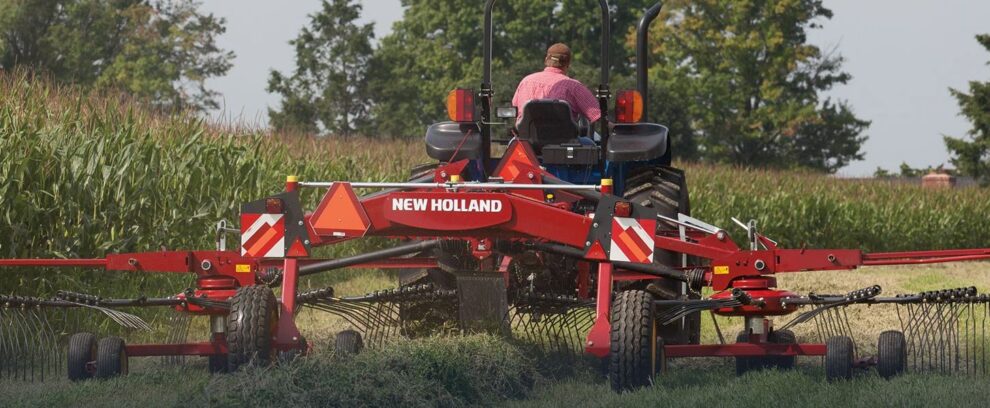 New Holland Rotary Hay Rakes - Equine Equipment Manufacturers Discounts