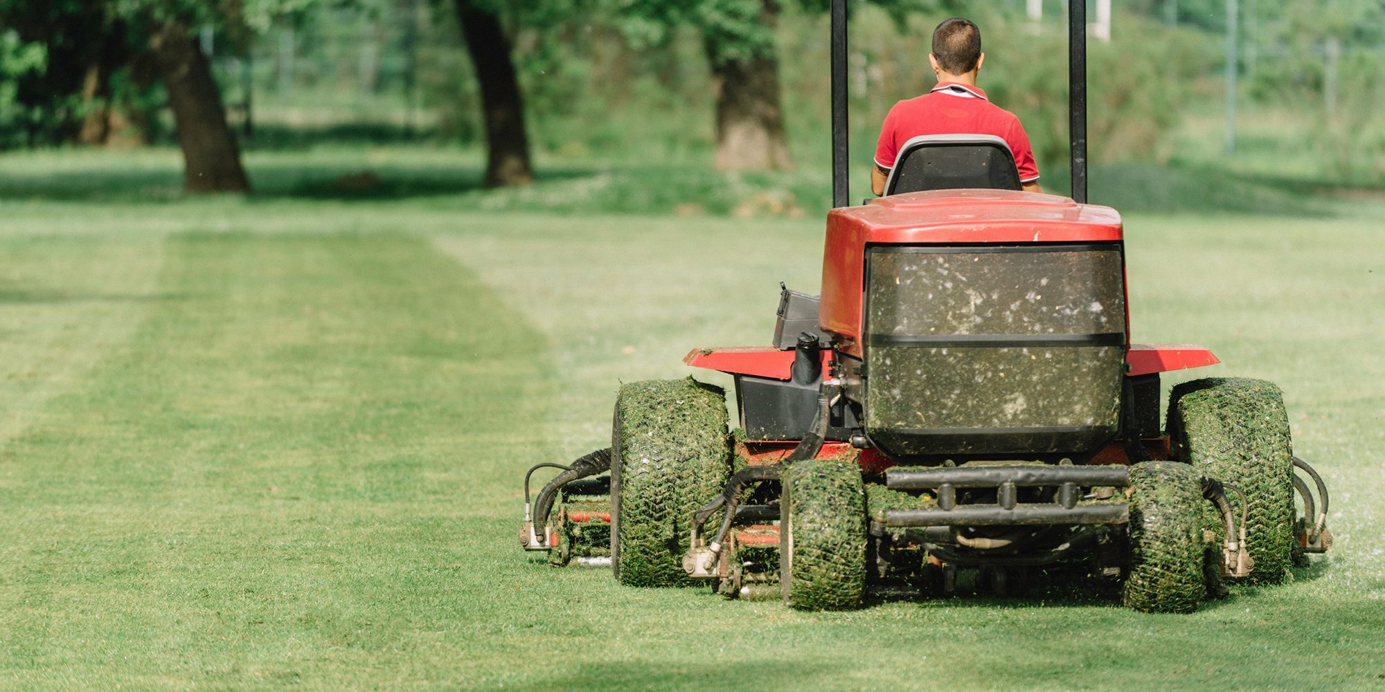Golf course maintenance equipment, fairway mower